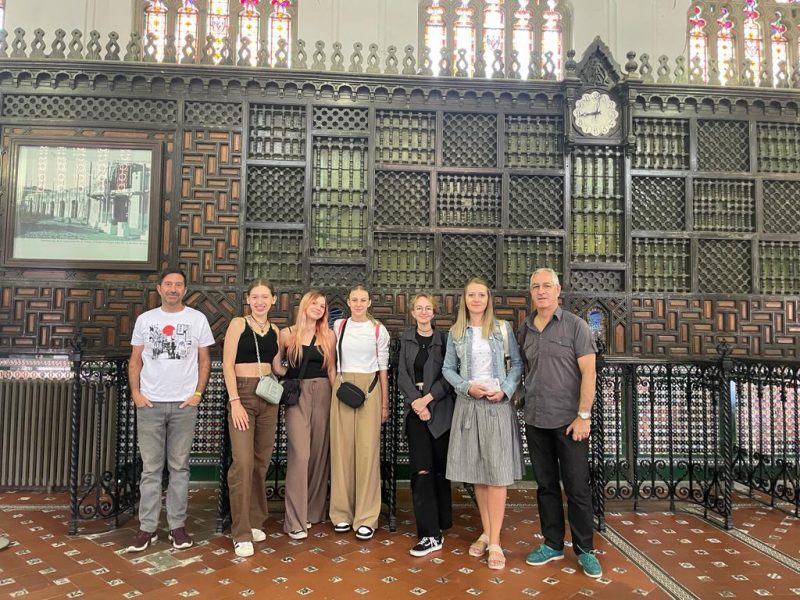 Visita Erasmus profesora y alumnas eslovacas